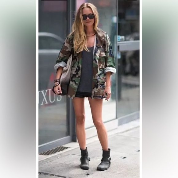 NWT // American Apparel // Black Leather Tap Shorts // Size 24/25 - Picture 1 of 12